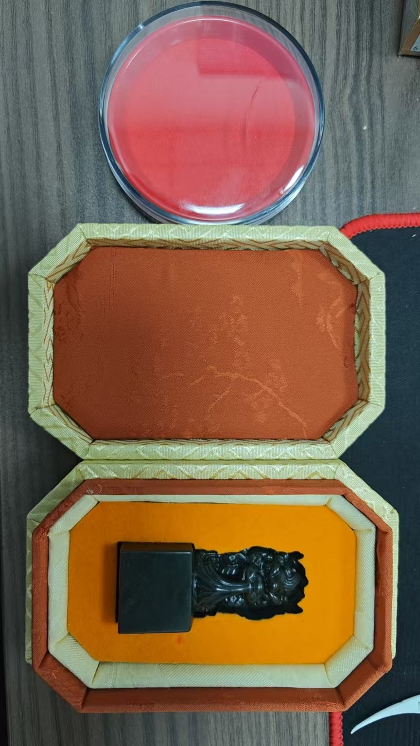 Qing Hotan Jade Seal | 青玉和田玉印章