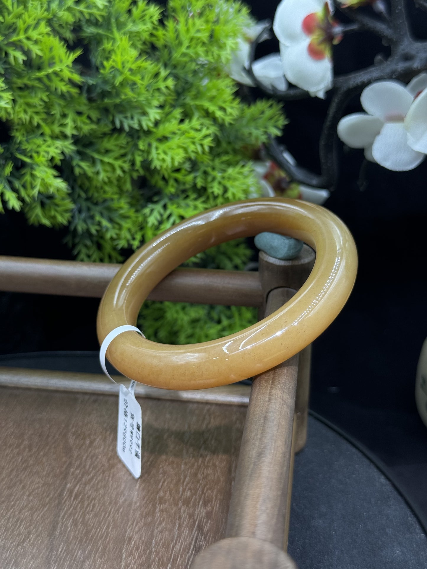 Sugar White Hotan Jade Bangle | 糖白和田玉手镯