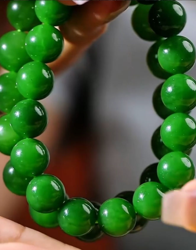 Green Hotan Jade Bracelet | 碧玉和田玉手串