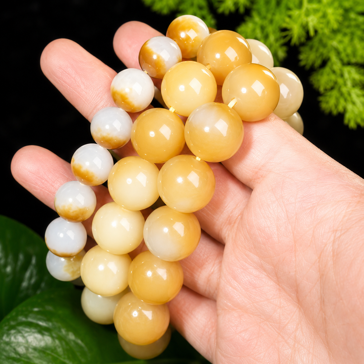 Sugar White Hotan Jade Bracelet | 糖白和田玉手串
